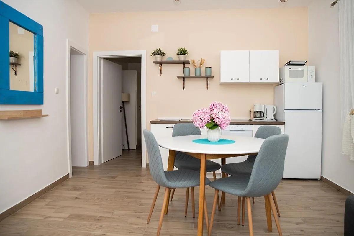 Apartment Apartman Mara Supetarska Draga